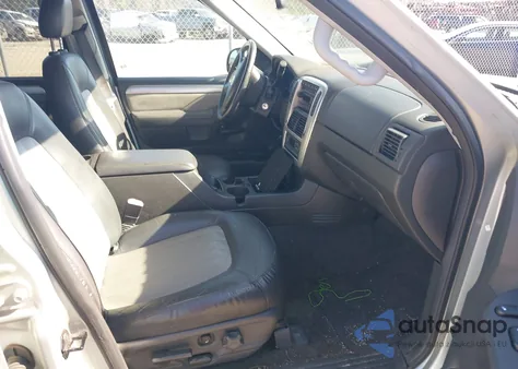 2005 Mercury Mountaineer z USA, uszkodzony, nr VIN 4M2ZU66K05UJ02481